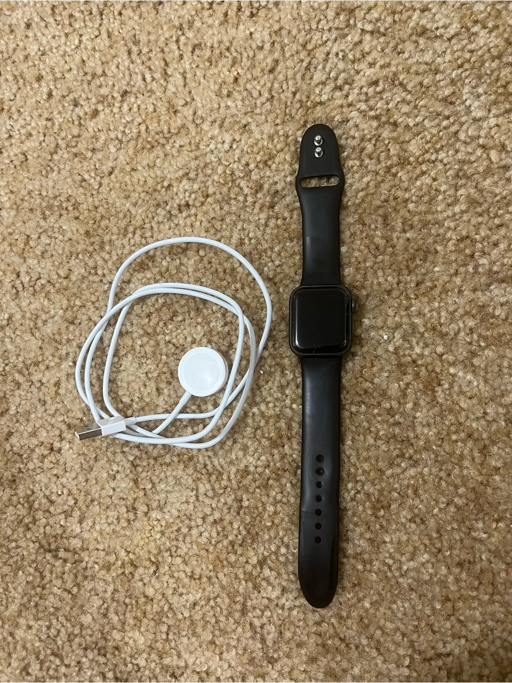 Apple Smart Watch SE 40mm GPS Space Gray Aluminum Case w Black Sport Band